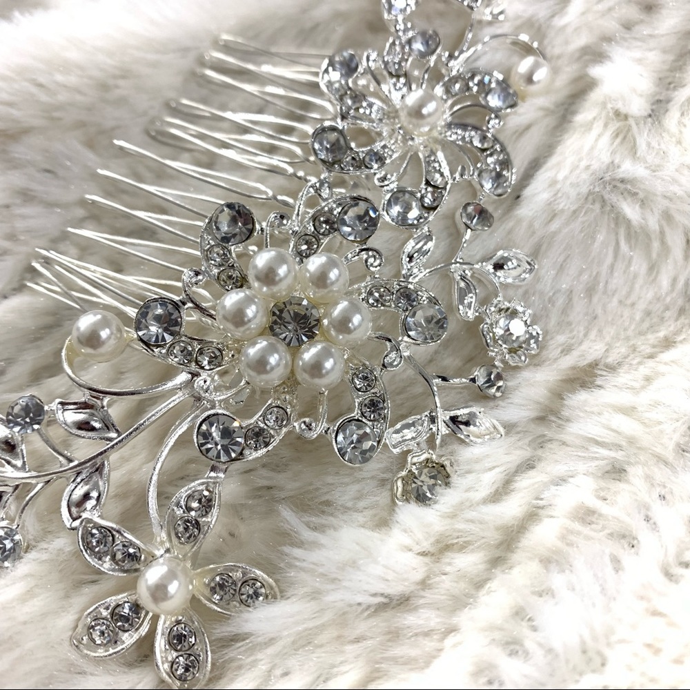 NWT Bride’s Hair Piece